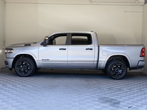 Used 2025 RAM 1500 Big Horn AWD/4WD image 7