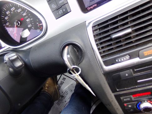 Used 2013 Audi Q7 3.0T Premium Plus image 70