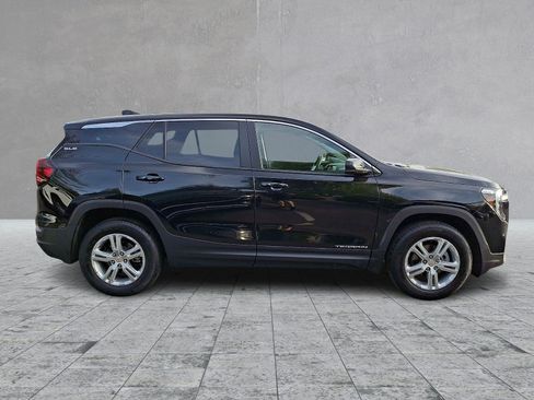 Certified 2024 GMC Terrain SLE FWD image 4