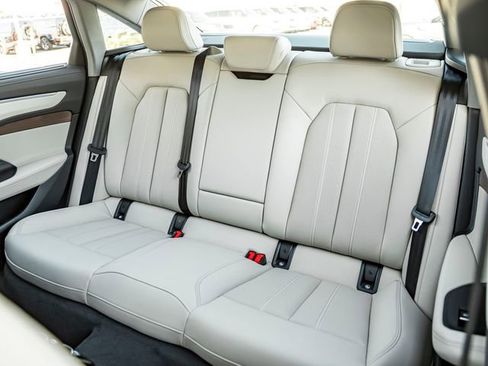 New 2026 Audi A6 Premium Plus image 24