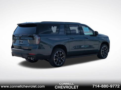 New 2026 Chevrolet Suburban RST w/ Comfort Package AWD/4WD image 5