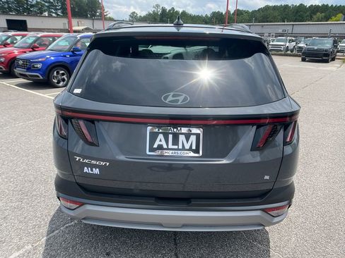 New 2025 Hyundai Tucson Limited image 6