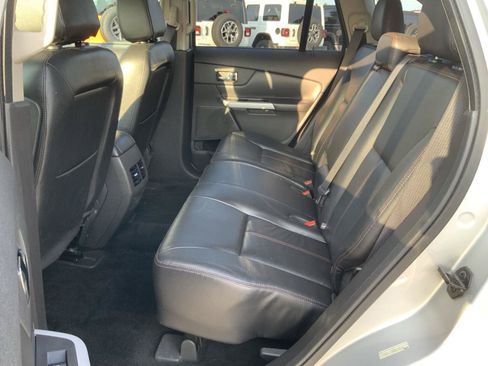 Used 2013 Ford Edge SEL FWD image 39