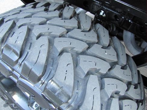 Used 2015 Ford F150 XLT w/ Equipment Group 302A Luxury image 28