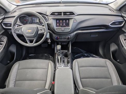 Used 2021 Chevrolet TrailBlazer LS FWD image 14