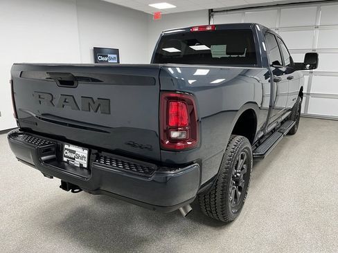 Used 2025 RAM 2500 Big Horn AWD/4WD image 10