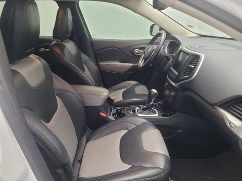 Used 2014 Jeep Cherokee Limited FWD image 21