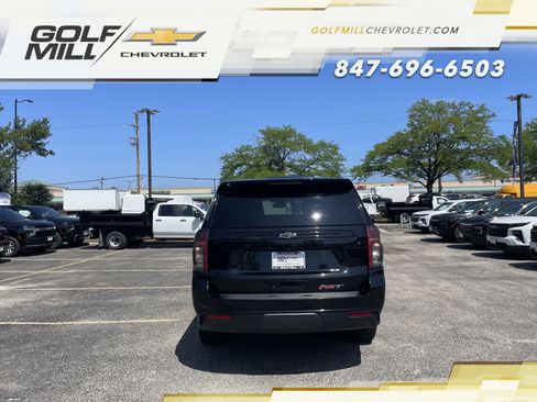 Used 2024 Chevrolet Suburban RST w/ Luxury Package AWD/4WD image 6