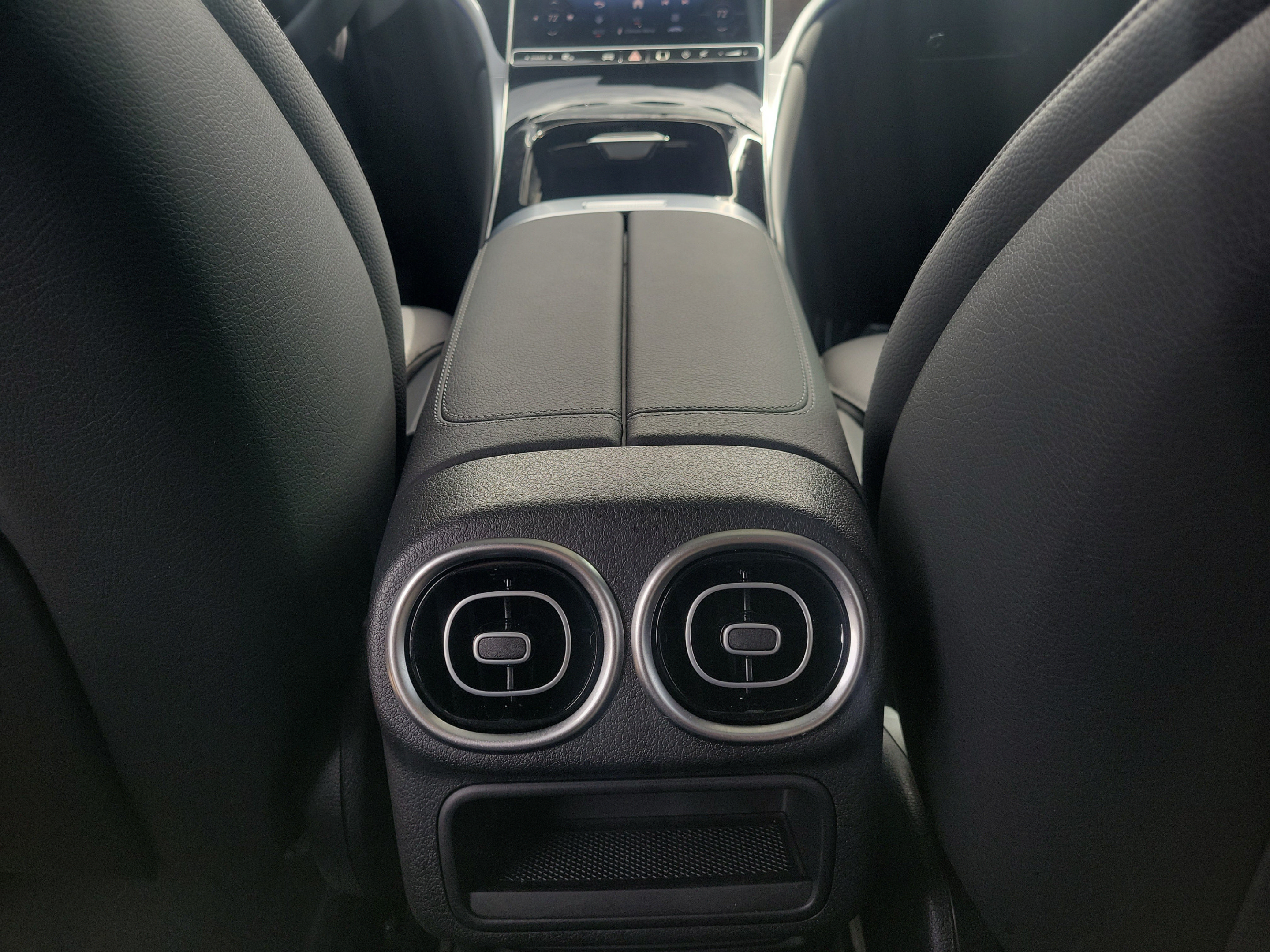 Certified 2026 Mercedes-Benz GLC 300 image 11
