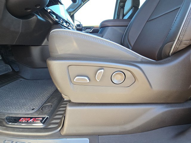 Used 2026 GMC Sierra 1500 Denali w/ Denali Reserve Package AWD/4WD image 29