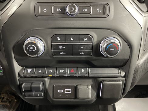 Used 2024 GMC Sierra 2500 Pro image 25