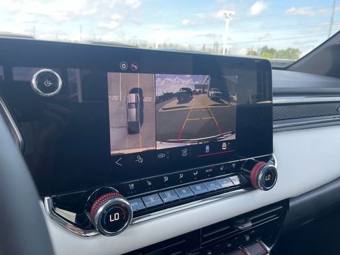 New 2026 GMC Canyon AT4X AWD/4WD image 17