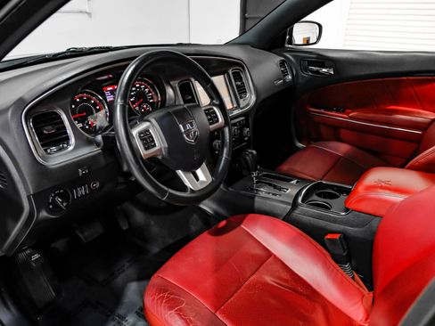 Used 2014 Dodge Charger R/T RWD image 20