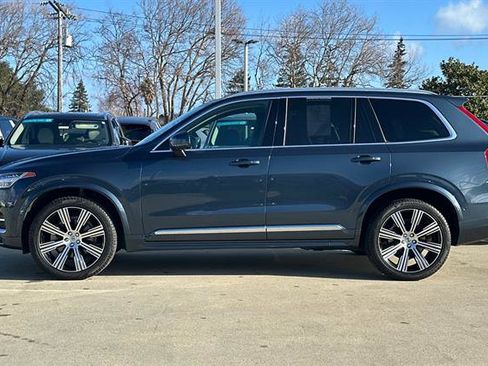 Certified 2024 Volvo XC90 B6 Ultimate w/ Protection Package Premier image 6