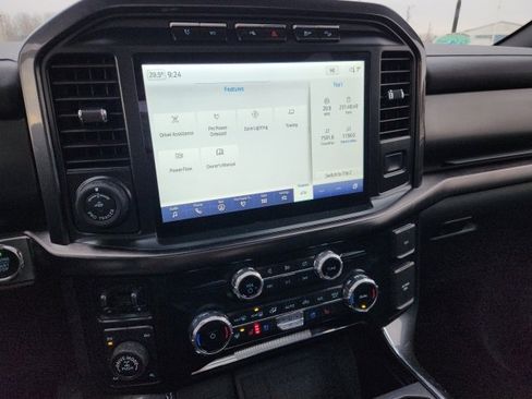 Used 2022 Ford F150 Lariat w/ Equipment Group 502A High image 10