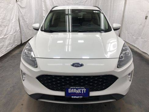Used 2020 Ford Escape Titanium image 5