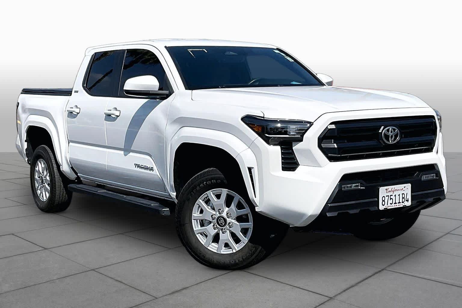 Used 2024 Toyota Tacoma SR5 RWD image 2