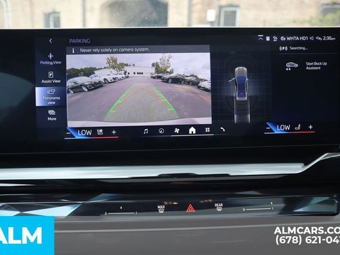 Used 2024 BMW i5 eDrive40i w/ Convenience Package image 33