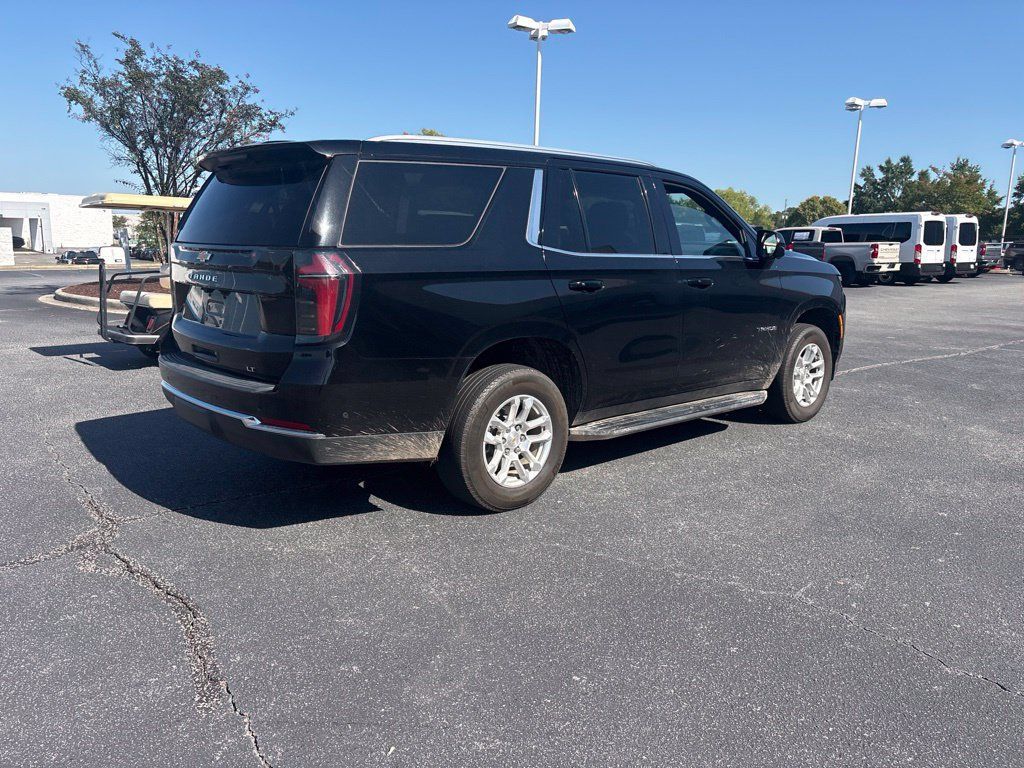 Used 2025 Chevrolet Tahoe LT RWD image 3
