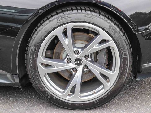 Used 2023 Audi e-tron GT Premium Plus AWD/4WD image 10