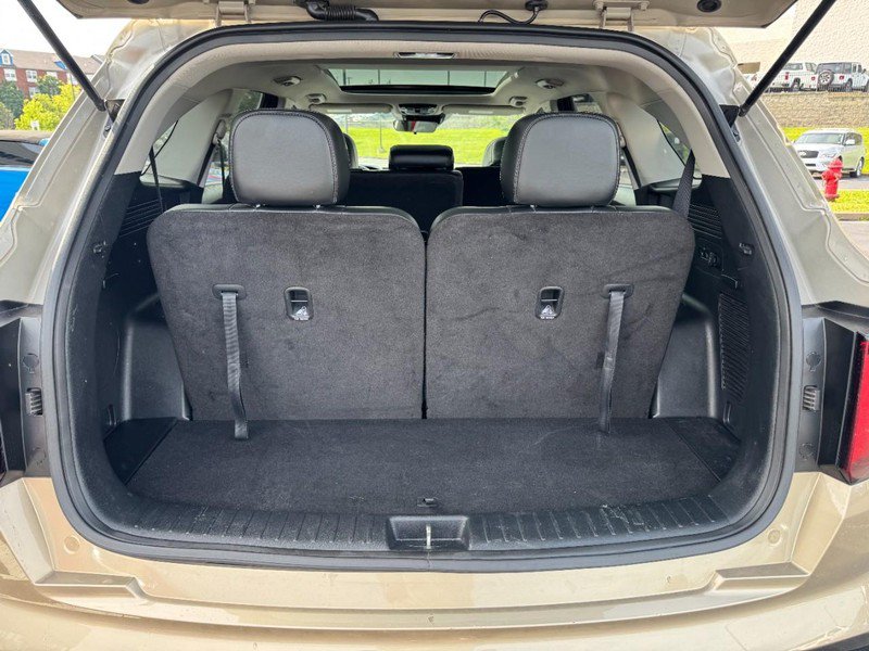 Used 2021 Kia Sorento S w/ Panoramic Sunroof Package FWD image 6