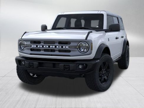 New 2025 Ford Bronco Big Bend w/ Black Diamond Package image 2