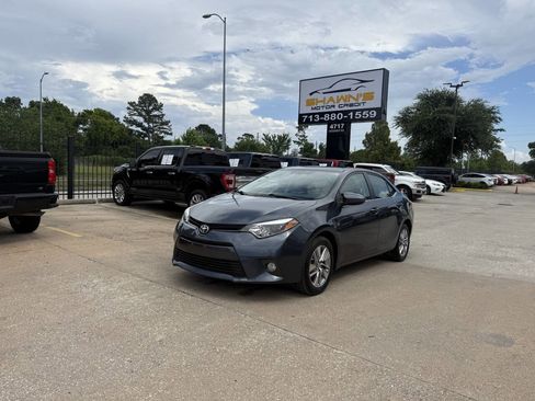 Used 2015 Toyota Corolla LE FWD image 41