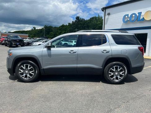Used 2023 GMC Acadia SLT w/ Technology Package AWD/4WD image 8