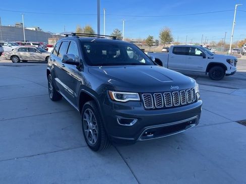 Used 2020 Jeep Grand Cherokee Overland AWD/4WD image 7