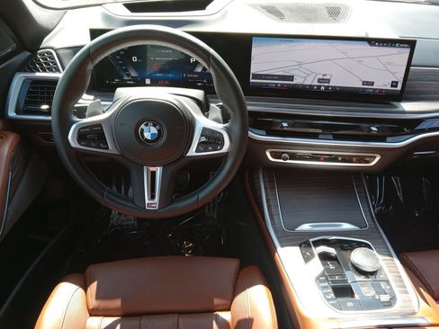 Used 2024 BMW X7 M60i w/ Climate Comfort Package AWD/4WD image 14