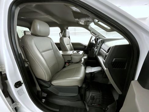 Used 2018 Ford F450 XL w/ Power Equipment Group image 15