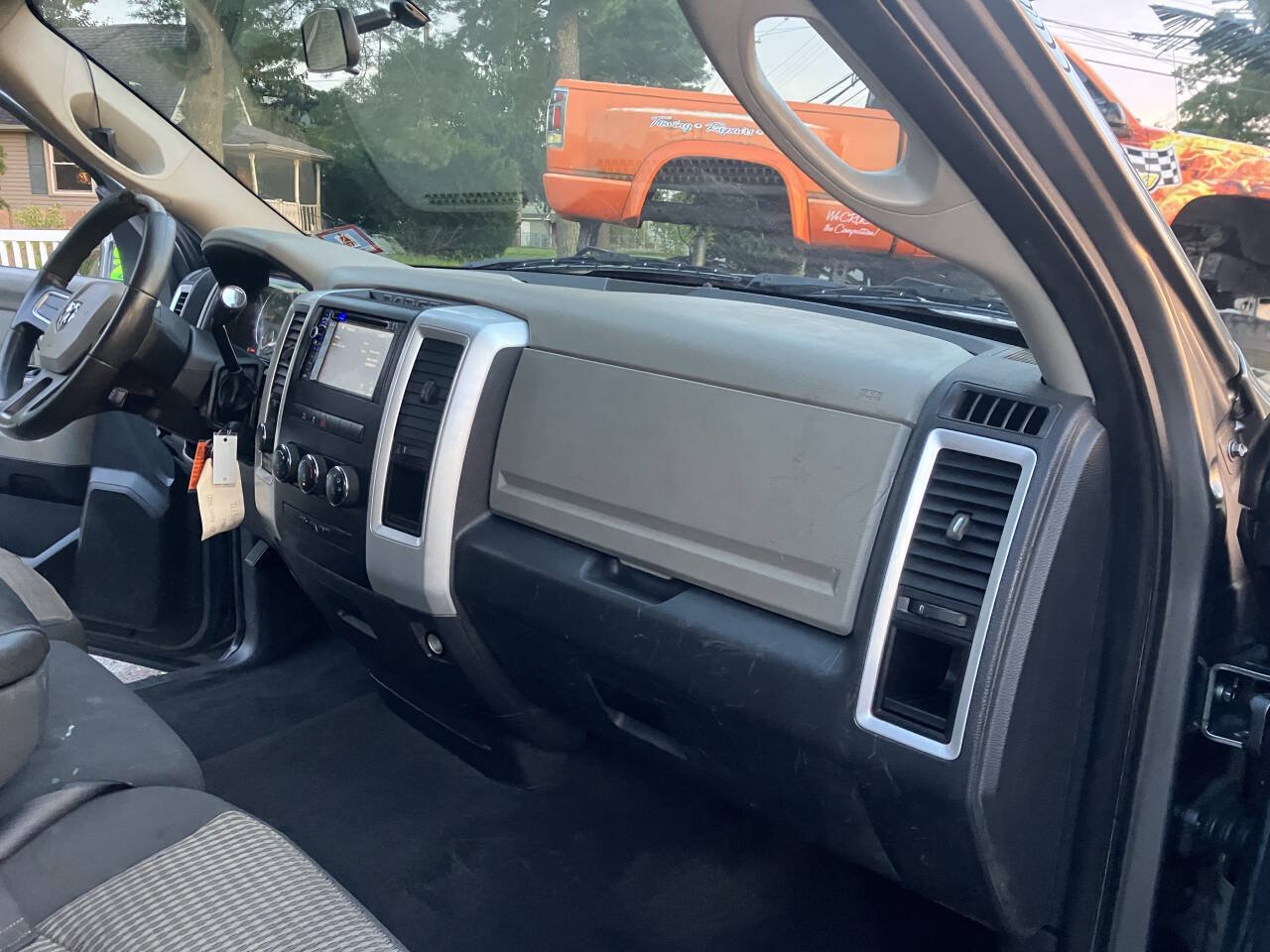 Used 2011 RAM 1500 Classic SLT AWD/4WD image 24