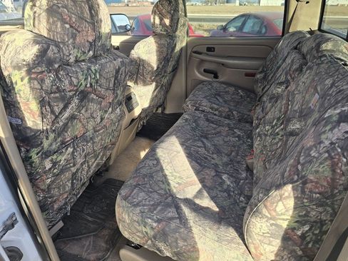 Used 2004 GMC Sierra 2500 SLT w/ Heavy-Duty Power Package image 25