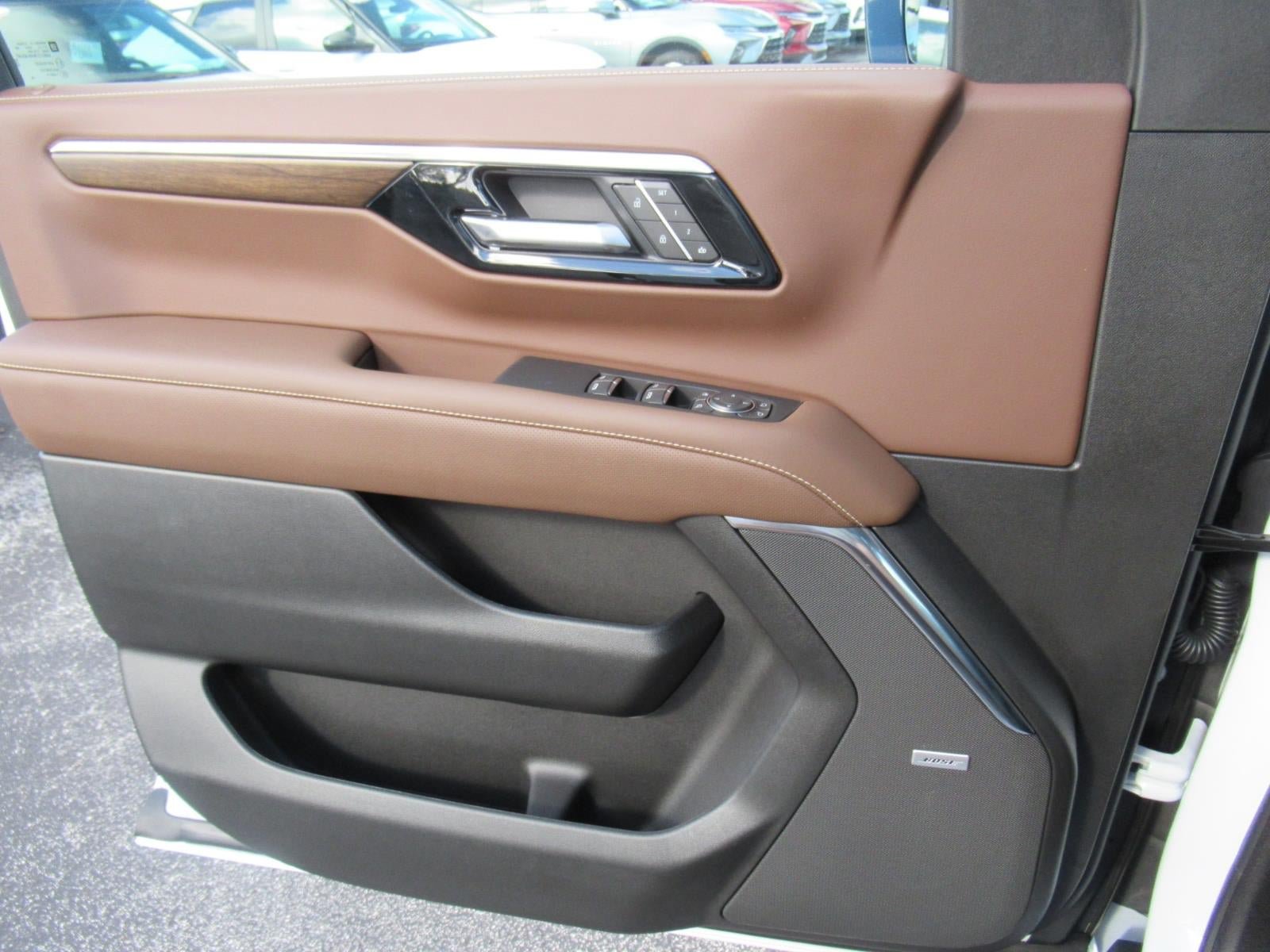 New 2026 Chevrolet Tahoe High Country w/ Sun And Tow Package AWD/4WD image 20