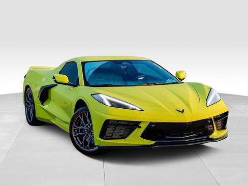 Used 2024 Chevrolet Corvette Stingray w/ Z51 Performance Package image 2