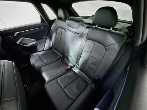 Used 2022 Audi Q3 2.0T Premium Plus image 23