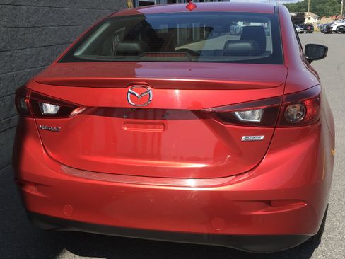 Used 2016 MAZDA MAZDA3 i Grand Touring FWD image 4