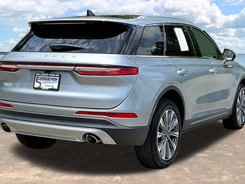 Used 2022 Lincoln Corsair Reserve w/ Equipment Group 201A FWD image 8