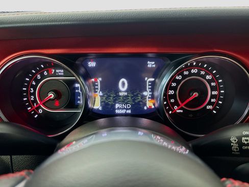 Used 2019 Jeep Wrangler Unlimited Rubicon AWD/4WD image 12