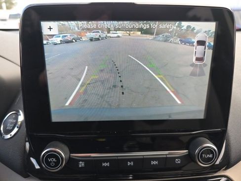 Used 2018 Ford EcoSport Titanium image 22