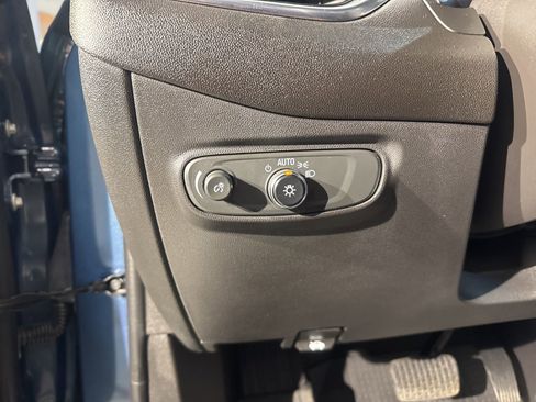 Used 2024 Chevrolet Equinox LT w/ LPO, Floor Liner Package image 23