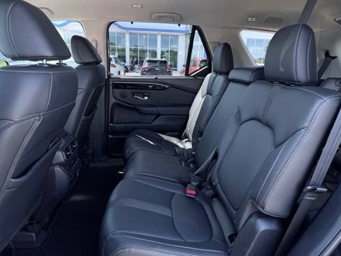 Used 2025 Honda Pilot EX-L image 21