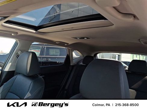 Certified 2024 Kia Seltos EX AWD/4WD image 17