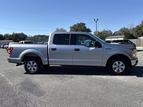 Used 2020 Ford F150 XLT w/ Equipment Group 301A Mid image 6