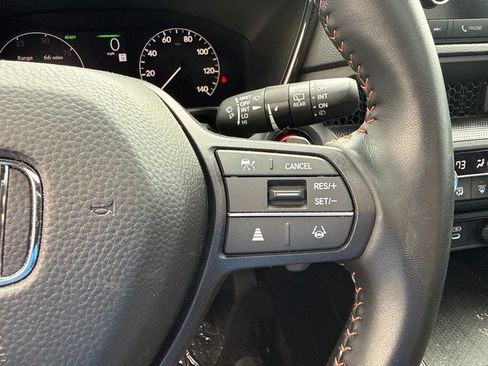 Used 2025 Honda CR-V Sport image 15