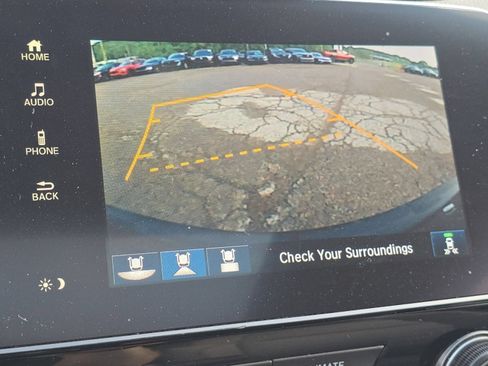 Used 2021 Honda CR-V EX image 6