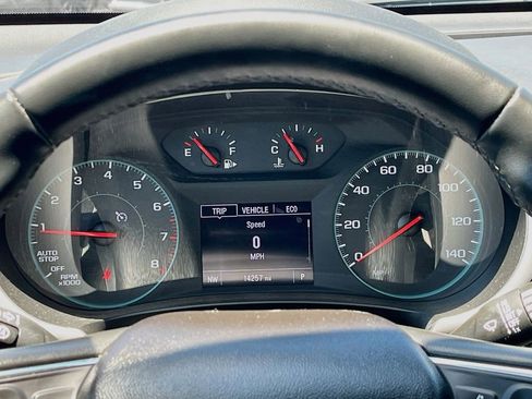 Used 2024 Chevrolet Malibu RS FWD image 12