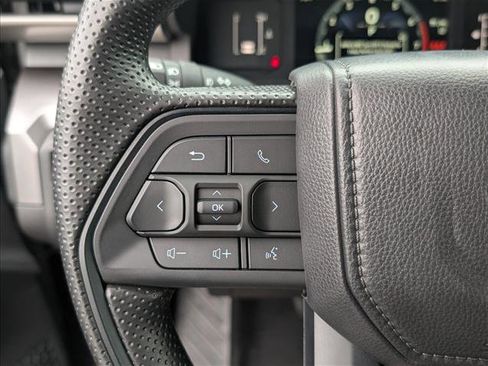 New 2025 Toyota Tacoma SR5 image 15