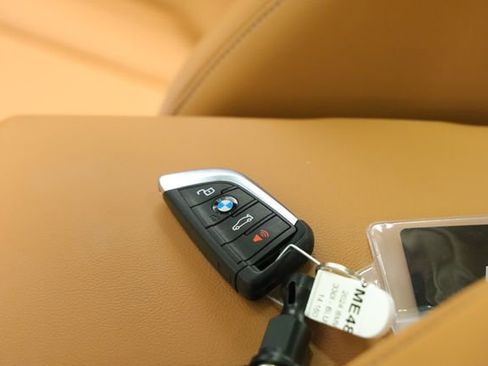 Used 2024 BMW 330i 330i image 39