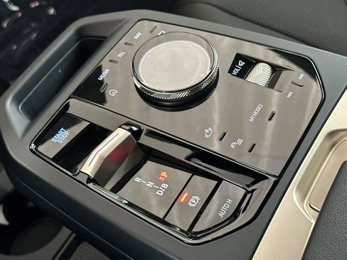 Used 2024 BMW iX xDrive50 w/ Sport Package image 22